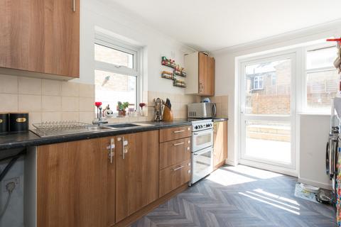 25 Cheriton Avenue, Ramsgate, CT12 6EL