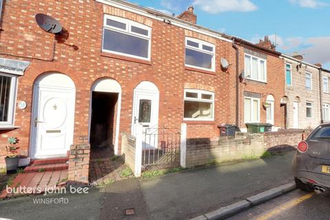 3 bedroom terraced house for sale, Station Road, Winsford