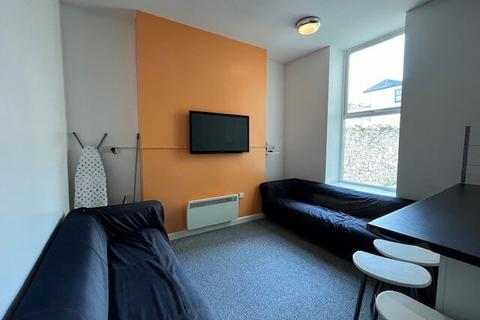 7 bedroom flat to rent, St. Lawrence Road, Plymouth PL4