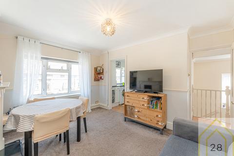1 bedroom flat for sale, Dagenham, Essex RM9