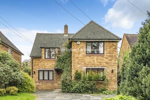 3 bedroom detached house for sale, New Street Hill, Bromley