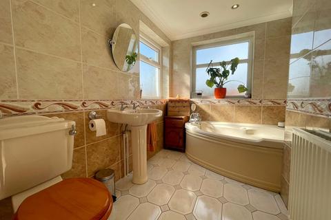 61 Northdown Road, Welling, DA16 1NU