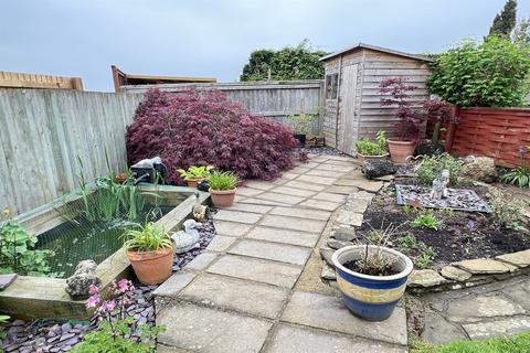 4 bedroom semi-detached house for sale, Ploughfields, Preston-On-Wye, Hereford, HR2