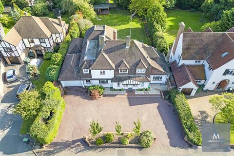 5 bedroom detached house to rent, Chigwell, Essex IG7