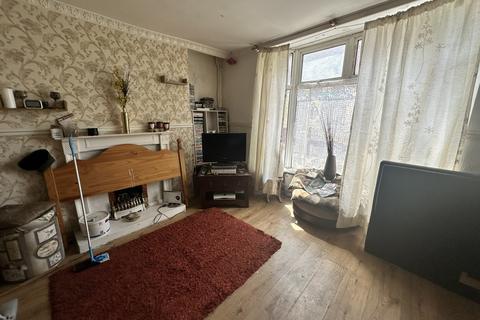 2 bedroom detached house for sale, Ystrad Road, Pentre, Rhondda Cynon Taff. CF41 7PH
