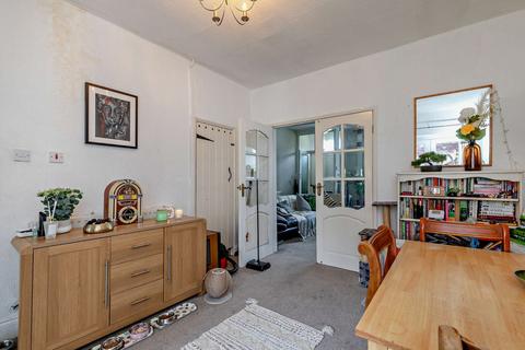 10 Bonnyfields, Romiley, Stockport, SK6 3AR