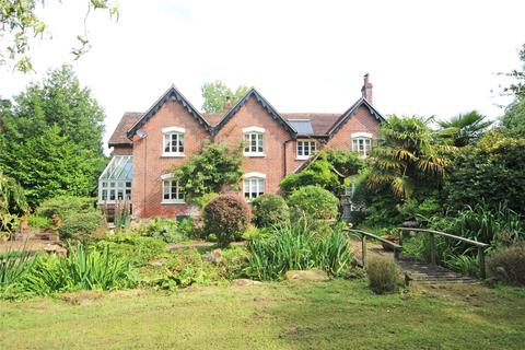 4 bedroom equestrian property for sale, South Drive, Ossemsley, New Milton, Hampshire, BH25