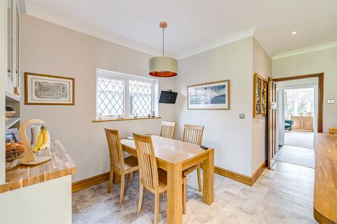 124 Crabtree Lane, Lancing, BN15 9PW