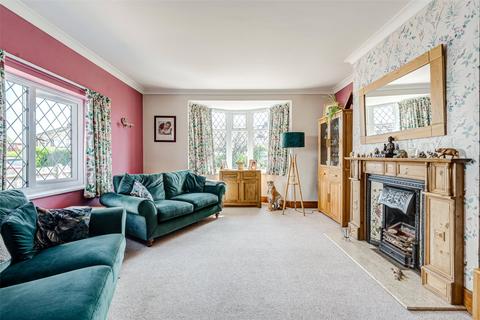124 Crabtree Lane, Lancing, BN15 9PW