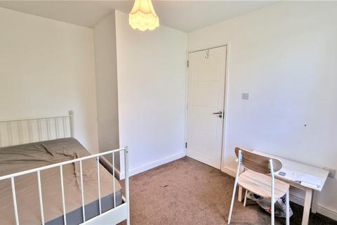 1 bedroom in a house share to rent, Luton, LU2