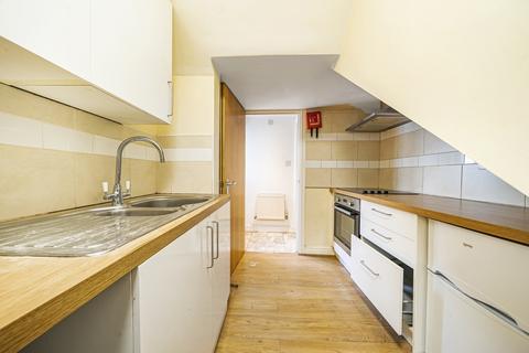 1 bedroom flat to rent, Maude Road London SE5