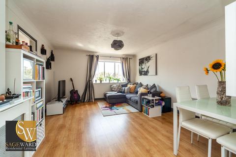 2 bedroom apartment to rent, Cheshunt, Hertfordshire EN8