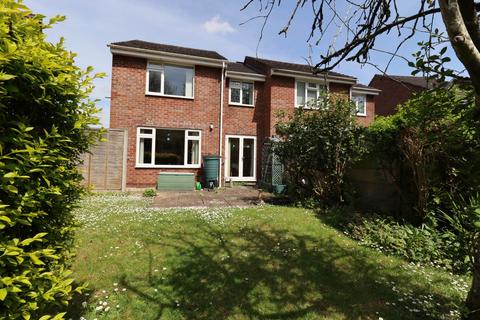 3 bedroom semi-detached house for sale, Shaw Close, Andover, SP10 3BT