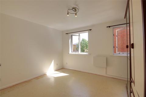 1 bedroom flat for sale, Magpie Close, Enfield, EN1