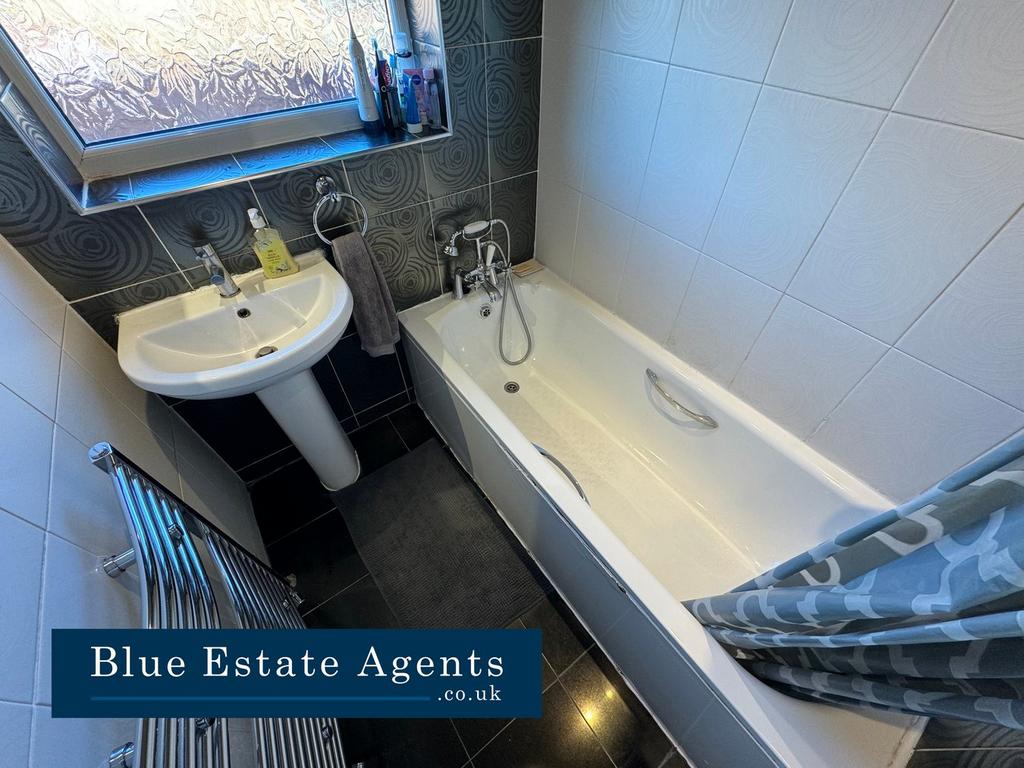 Bathroom Suite