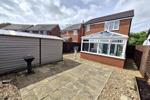 3 bedroom detached house to rent, Ackroyd Place, Blackpool, FY4