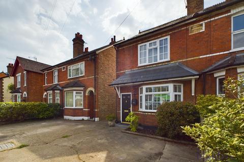 3 bedroom semi-detached house for sale, New Haw Road, Addlestone, Surrey, KT15
