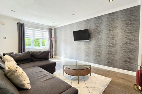 8 Auchenbothie Place, Glasgow, G33 1GH