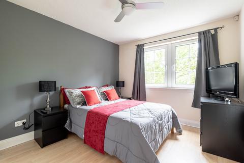 7/1 Powderhall Rigg, Edinburgh, EH7 4GG