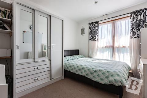 2 bedroom apartment for sale, Atlanta Boulevard, Romford, RM1