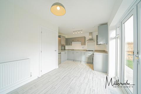 3 bedroom semi-detached house for sale, Silk Mill Street, Mosley Common, Manchester, Lancashire, M28