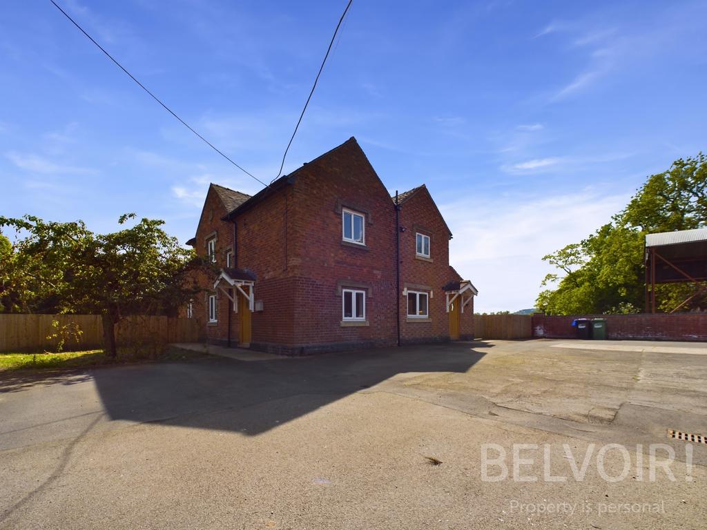 ster Lane, TF9 3 bed detached house to rent £1,800 pcm (£