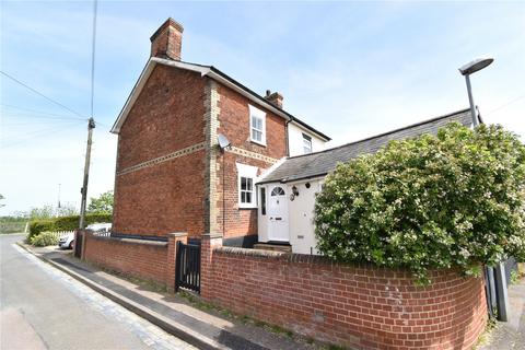 2 bedroom semi-detached house to rent, Beckford Road, Mistley, Manningtree, Essex, CO11