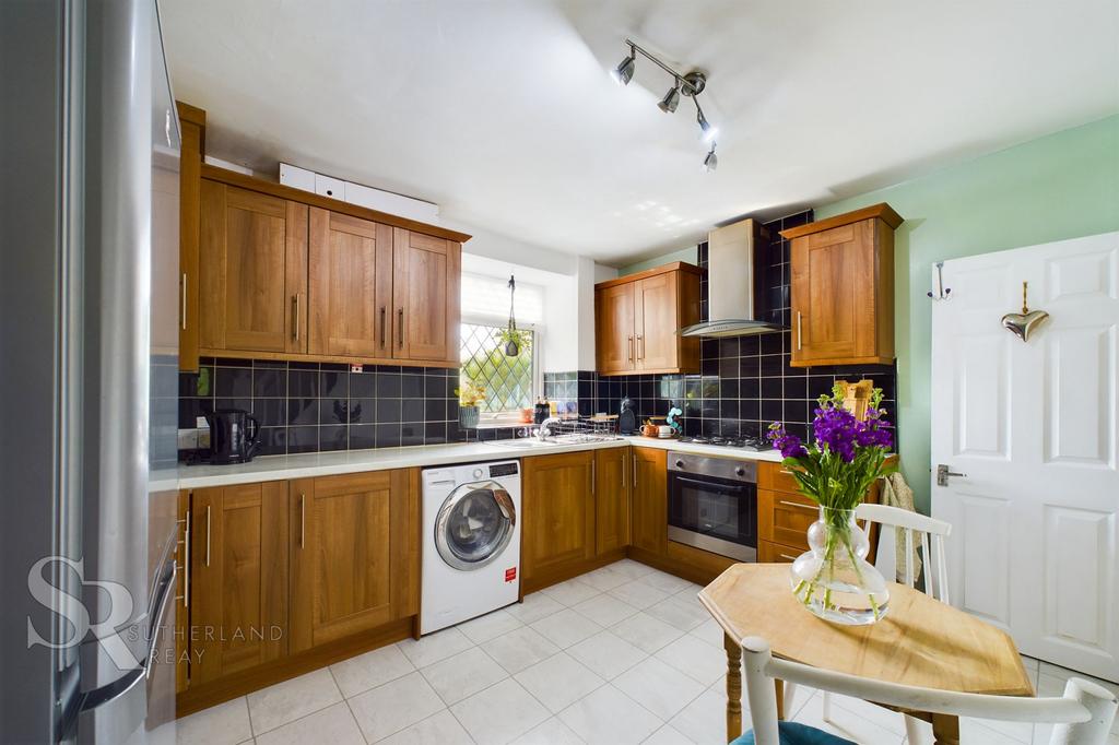 Hague Bar Road, New Mills, SK22 2 bed terraced house for sale £179,950