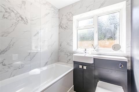 15 Beech Grove, Addlestone, KT15 1QQ