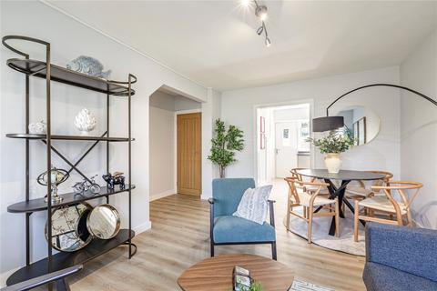 15 Beech Grove, Addlestone, KT15 1QQ