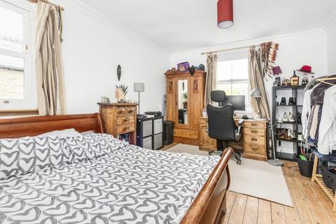 2 bedroom apartment for sale, Holmdene Avenue, Herne Hill, London, SE24