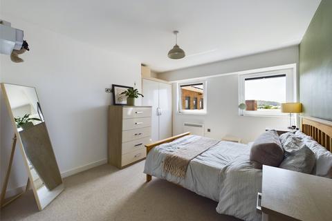 2 bedroom apartment for sale, Eastern Avenue, Gloucester, Gloucestershire, GL4