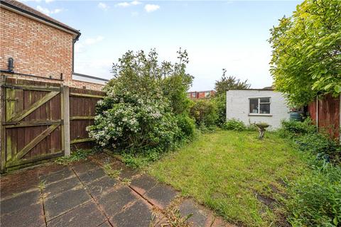 3 bedroom end of terrace house for sale, Barmouth Avenue, Perivale, Greenford