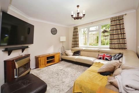5 Cavendish Close, Amersham, HP6 6QD