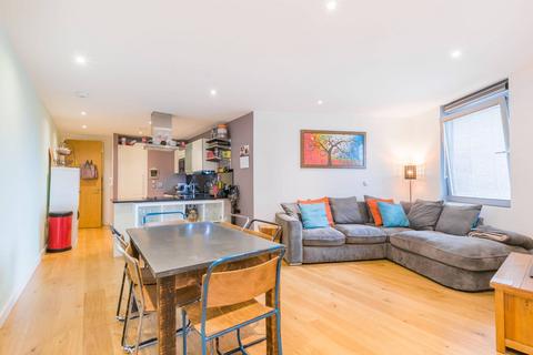 2 bedroom flat for sale, Altyre Road, Central Croydon, Croydon, CR0