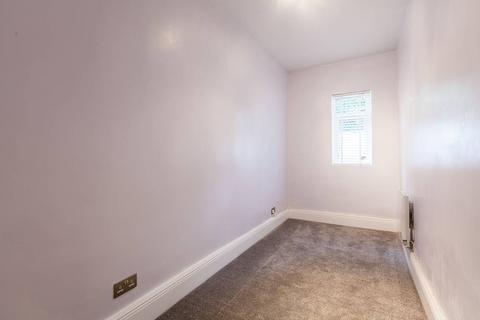 2 bedroom flat for sale, Harold Road, Crystal Palace, London, SE19
