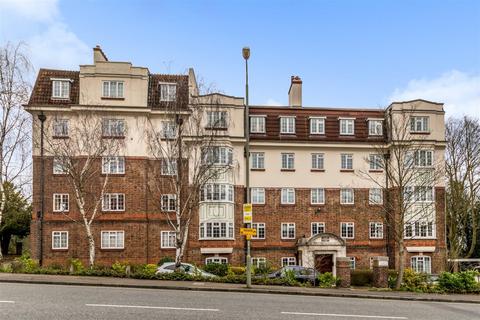 2 bedroom flat to rent, Torrington Court, London SE26