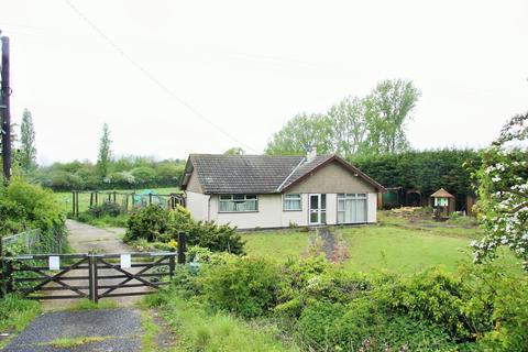 3 bedroom bungalow for sale, Warley Street, Great Warley, Brentwood, CM13