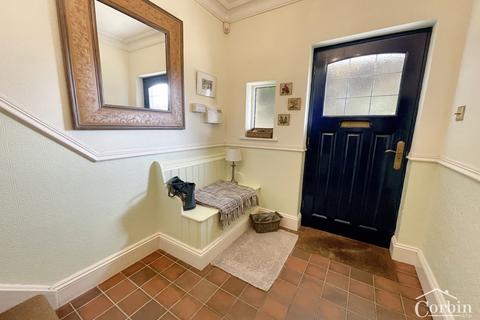 2 bedroom maisonette for sale, Charminster Avenue, Bournemouth, Dorset