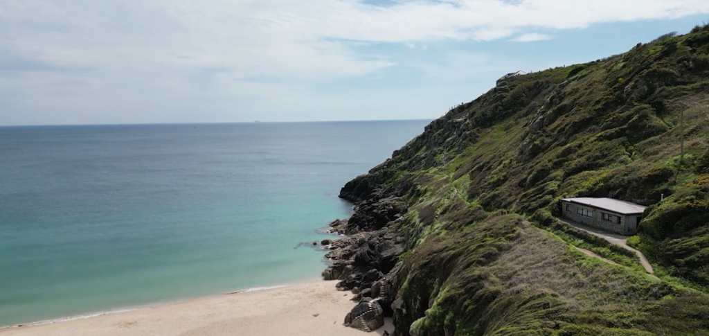 1 Bedroom Bungalow for Sale