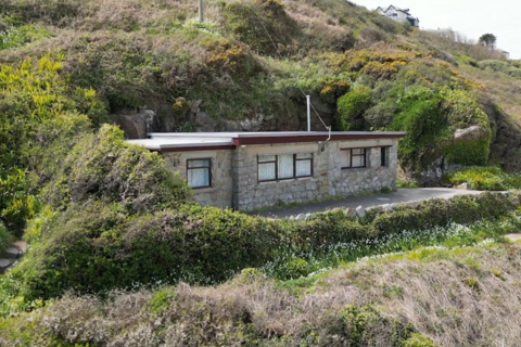 1 bedroom bungalow for sale, Porthcurno, TR19 6JX