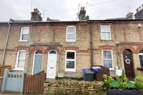 3 bedroom terraced house to rent, 39 Exeter Road Newmarket