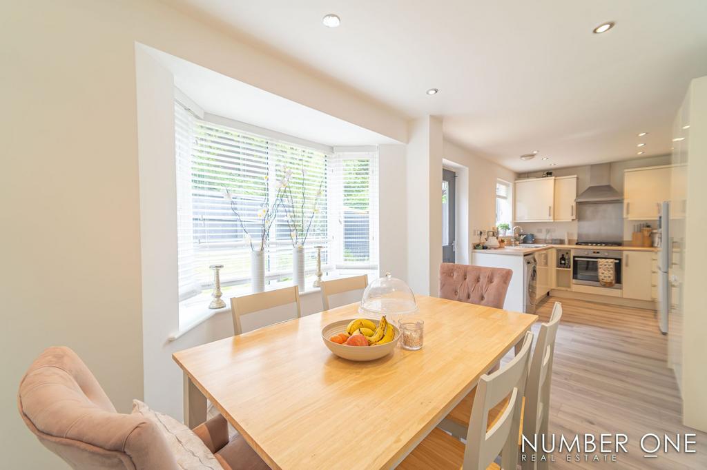 Kitchen/Dinning Room