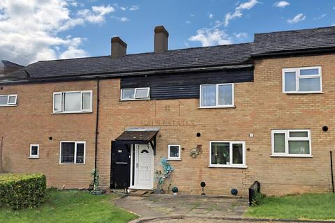 3 bedroom terraced house to rent, Golden Drive, Eaglestone, Milton Keynes, Buckinghamshire