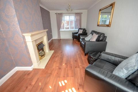 3 bedroom end of terrace house for sale, Moreland Road, South Shields