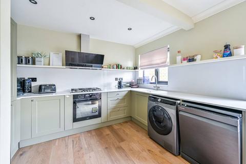 3 bedroom semi-detached house to rent, RICHARD CLOSE, Woolwich, London, SE18
