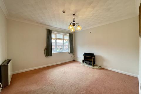 2 bedroom apartment for sale, Regent Court, Preston PR2