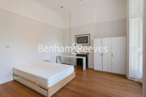 2 bedroom apartment to rent, Queen's Gate, South Kensington SW7