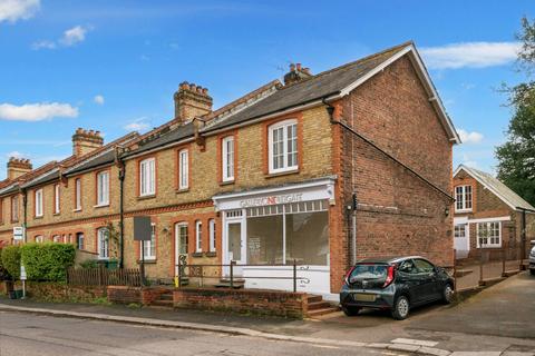 2 bedroom end of terrace house for sale, Lesbourne Road, Reigate RH2