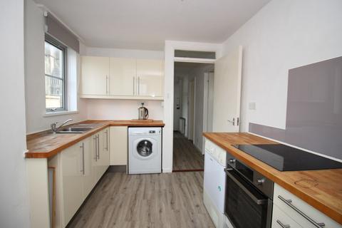 1 bedroom apartment to rent, Top Floor Flat 7 St Pauls Place, Bath